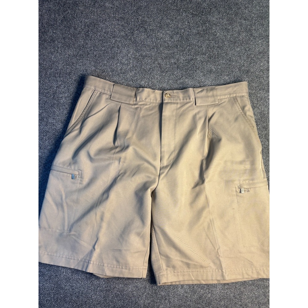 IZOD XFG Chino Shorts Men's 36 Beige Polyester Pleated Slash Pockets Relaxed Fit